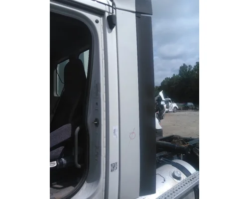 FREIGHTLINER CASCADIA 125 2018UP CAB EXTENSION