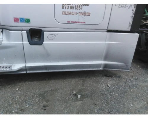 FREIGHTLINER CASCADIA 125 2018UP CAB SKIRT/SIDE FAIRING