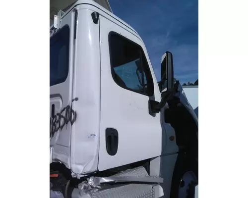 FREIGHTLINER CASCADIA 125 2018UP CAB