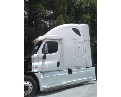 FREIGHTLINER CASCADIA 125 2018UP CAB