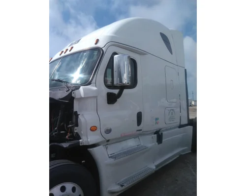 FREIGHTLINER CASCADIA 125 2018UP CAB