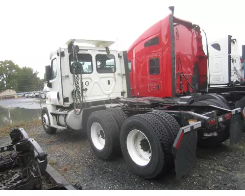 FREIGHTLINER CASCADIA 125 2018UP CAB