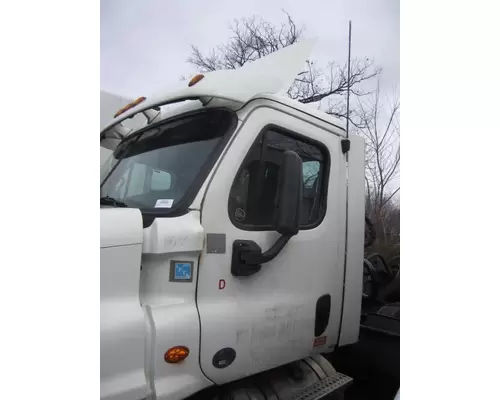 FREIGHTLINER CASCADIA 125 2018UP CAB