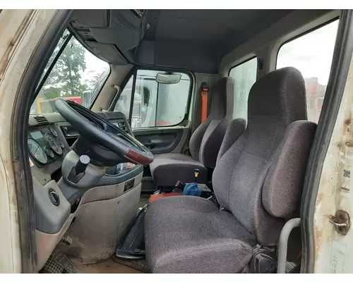 FREIGHTLINER CASCADIA 125 2018UP CAB