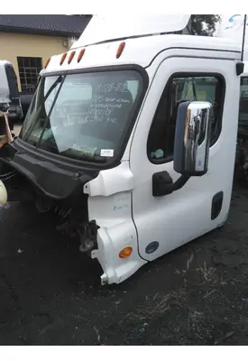 FREIGHTLINER CASCADIA 125 2018UP CAB