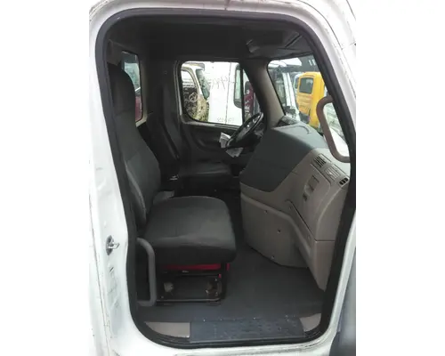 FREIGHTLINER CASCADIA 125 2018UP CAB