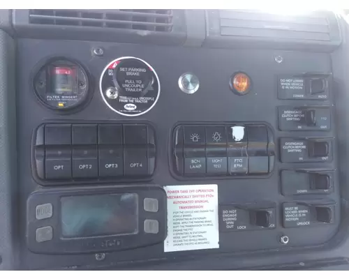 FREIGHTLINER CASCADIA 125 2018UP DASH PANEL