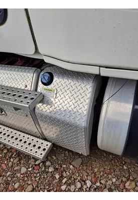 FREIGHTLINER CASCADIA 125 2018UP DEF TANK