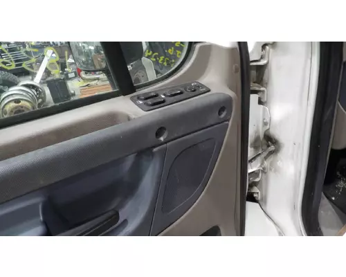 FREIGHTLINER CASCADIA 125 2018UP DOOR ASSEMBLY, FRONT