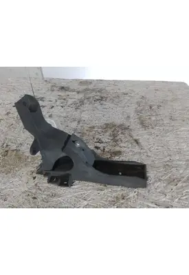 FREIGHTLINER CASCADIA 125 2018UP FAIRING BRACKET/MOUNT