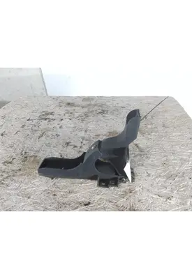 FREIGHTLINER CASCADIA 125 2018UP FAIRING BRACKET/MOUNT