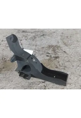 FREIGHTLINER CASCADIA 125 2018UP FAIRING BRACKET/MOUNT