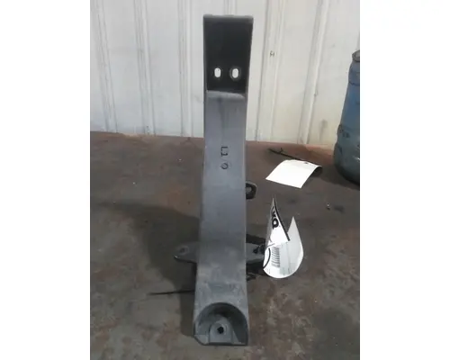 FREIGHTLINER CASCADIA 125 2018UP FAIRING BRACKETMOUNT