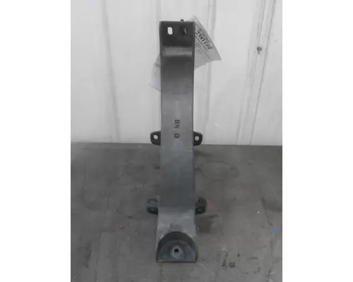 FREIGHTLINER CASCADIA 125 2018UP FAIRING BRACKETMOUNT
