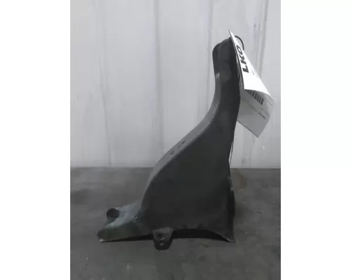 FREIGHTLINER CASCADIA 125 2018UP FAIRING BRACKETMOUNT
