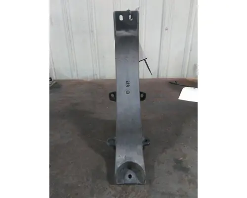 FREIGHTLINER CASCADIA 125 2018UP FAIRING BRACKETMOUNT