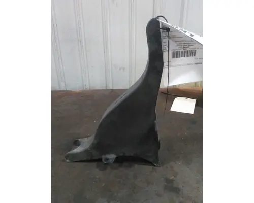 FREIGHTLINER CASCADIA 125 2018UP FAIRING BRACKETMOUNT