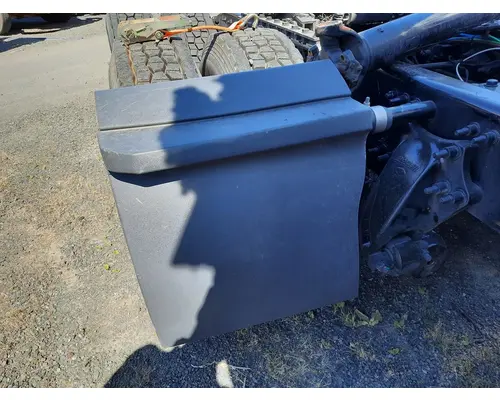FREIGHTLINER CASCADIA 125 2018UP FENDER, QUARTERHALF REAR