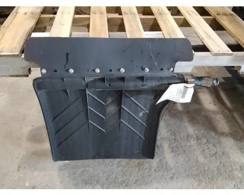 FREIGHTLINER CASCADIA 125 2018UP FENDER, QUARTERHALF REAR