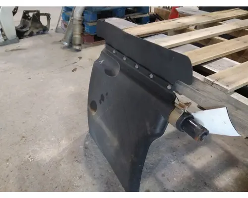 FREIGHTLINER CASCADIA 125 2018UP FENDER, QUARTERHALF REAR