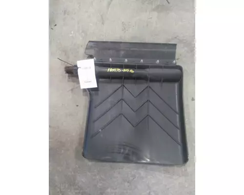 FREIGHTLINER CASCADIA 125 2018UP FENDER, QUARTERHALF REAR