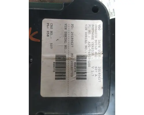 FREIGHTLINER CASCADIA 125 2018UP GAUGE CLUSTER