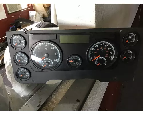 FREIGHTLINER CASCADIA 125 2018UP GAUGE CLUSTER