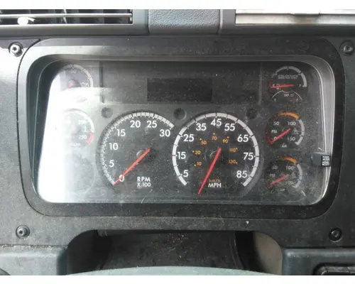 FREIGHTLINER CASCADIA 125 2018UP GAUGE CLUSTER