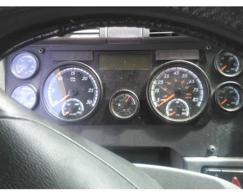 FREIGHTLINER CASCADIA 125 2018UP GAUGE CLUSTER