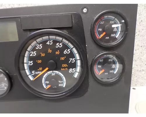 FREIGHTLINER CASCADIA 125 2018UP GAUGE CLUSTER