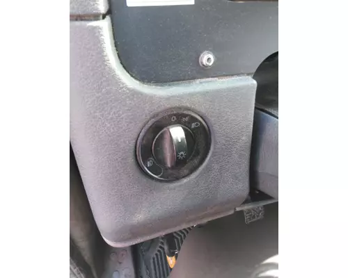 FREIGHTLINER CASCADIA 125 2018UP HEADLAMP SWITCH