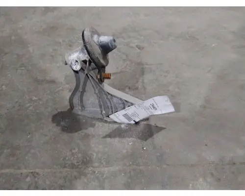 FREIGHTLINER CASCADIA 125 2018UP HOOD BRACKET