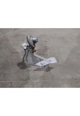 FREIGHTLINER CASCADIA 125 2018UP HOOD BRACKET