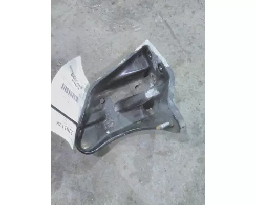 FREIGHTLINER CASCADIA 125 2018UP HOOD BRACKET