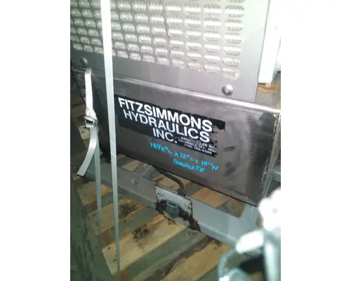 FREIGHTLINER CASCADIA 125 2018UP HYDRAULIC TANK