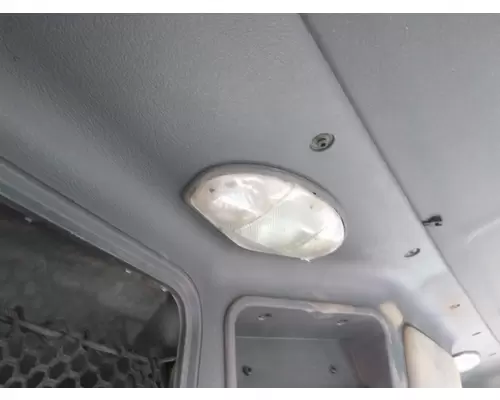 FREIGHTLINER CASCADIA 125 2018UP INTERIOR CAB LIGHT