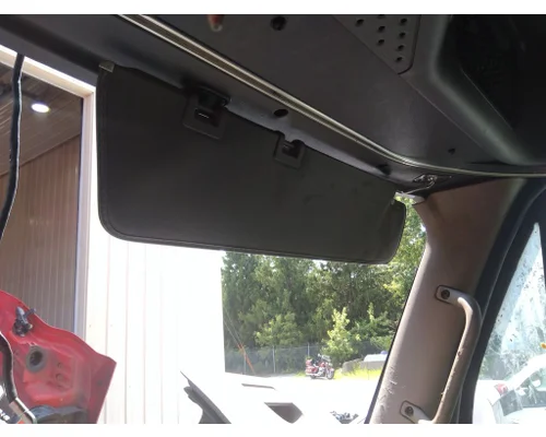 FREIGHTLINER CASCADIA 125 2018UP INTERIOR SUN VISOR