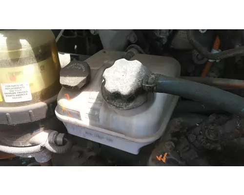 FREIGHTLINER CASCADIA 125 2018UP POWER STEERING RESERVOIR