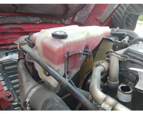 FREIGHTLINER CASCADIA 125 2018UP RADIATOR OVERFLOW TANK