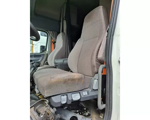 FREIGHTLINER CASCADIA 125 2018UP SEAT, FRONT