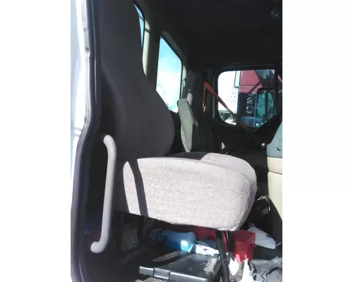 FREIGHTLINER CASCADIA 125 2018UP SEAT, FRONT