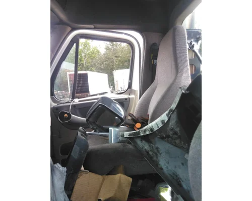 FREIGHTLINER CASCADIA 125 2018UP SEAT, FRONT