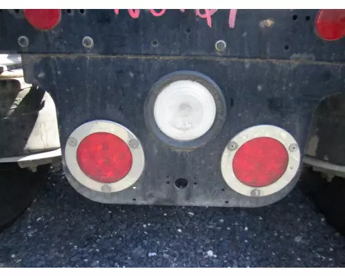 FREIGHTLINER CASCADIA 125 2018UP STOP TURN TAIL LAMP