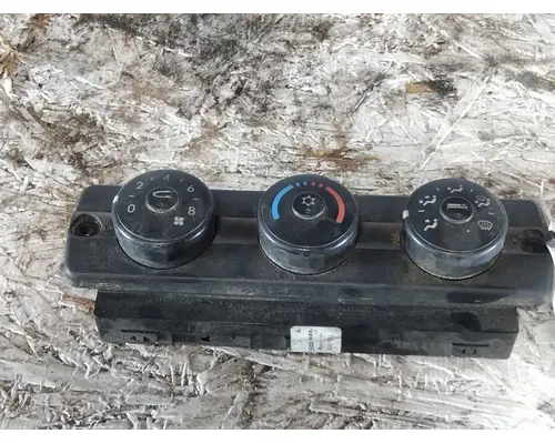 FREIGHTLINER CASCADIA 125 2018UP TEMPERATURE CONTROL