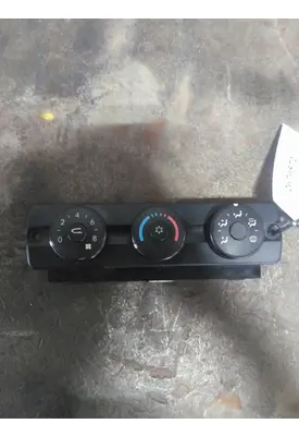 FREIGHTLINER CASCADIA 125 2018UP TEMPERATURE CONTROL