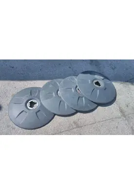 FREIGHTLINER CASCADIA 125 2018UP WHEEL/HUB COVER