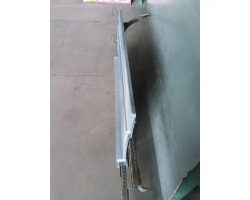 FREIGHTLINER CASCADIA 125 EVOLUTION CAB SKIRTSIDE FAIRING