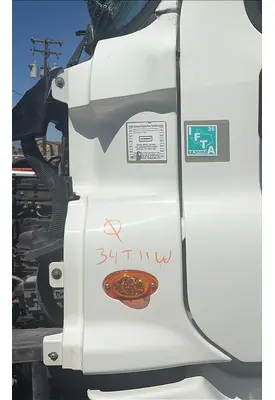 FREIGHTLINER CASCADIA 125 EVOLUTION COWL