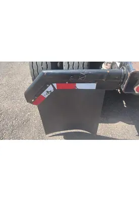 FREIGHTLINER CASCADIA 125 EVOLUTION MUD FLAP HANGER