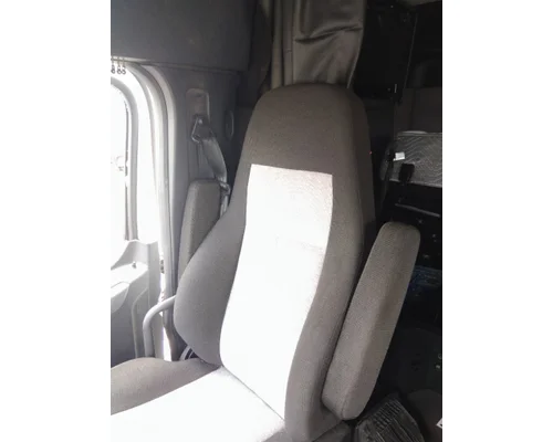 FREIGHTLINER CASCADIA 125 EVOLUTION SEAT, FRONT